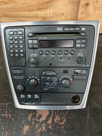 HU-850 autoradio Volvo V70 S60 XC70 beschikbaar voor biedingen