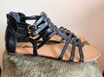 Nieuwe zwarte Romeinse sandalen maat 40, Ophalen of Verzenden, Nieuw, Zwart, Sandalen of Muiltjes