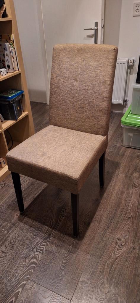 6 stuks nette eetkamer stoelen, Huis en Inrichting, Stoelen, Zo goed als nieuw, Vijf, Zes of meer stoelen, Hout, Stof, Bruin, Ophalen