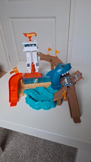 Hot Wheels Haai Aanval Speelset beschikbaar voor biedingen