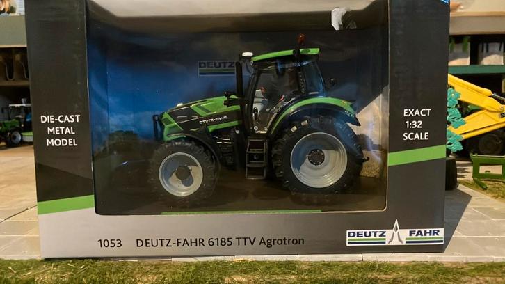deutz-fahr 6185 TTV Agrotron weise toys 1:32, Hobby en Vrije tijd, Modelauto's | 1:32, Zo goed als nieuw, Tractor of Landbouw