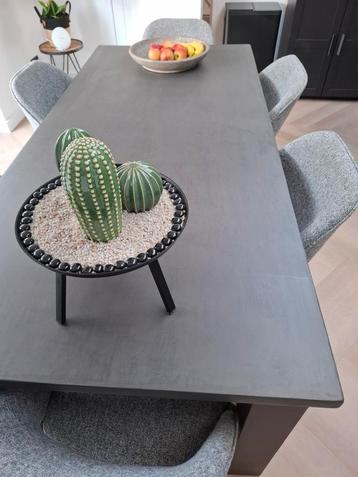 Beton cire beschikbaar voor biedingen