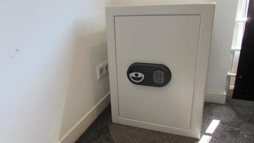 De Raat ET3 gecertificeerd veiligheid prive kluis brandweren, Huis en Inrichting, Brandblussers en Brandkasten, Zo goed als nieuw