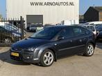 Ford Focus 2.0-16V 146 PK RALLY EDITION 5-DEURS, AIRCO IJSKO, Auto's, Gebruikt, 4 cilinders, Bedrijf, Handgeschakeld