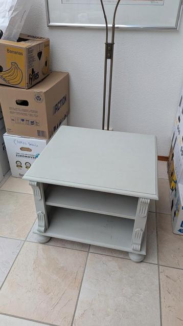 Grenen Bijzettafel Warm Grijs beschikbaar voor biedingen