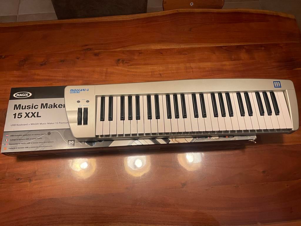 Miditech MIDIStart-3 USB Keyboard, Gebruikt, Ophalen of Verzenden, Aanslaggevoelig, 49 toetsen