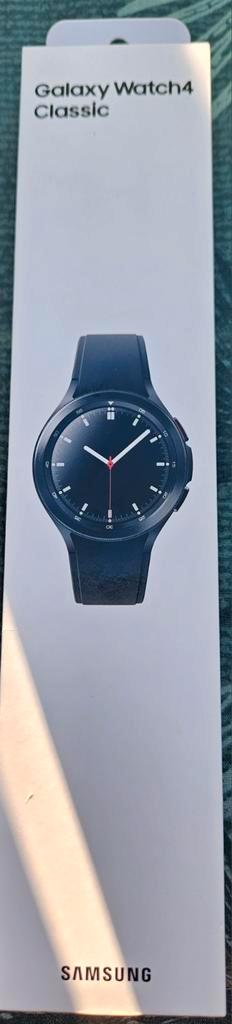 Nieuwe Galaxy Watch 4 *KOOPJE* beschikbaar voor biedingen