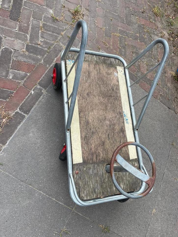 Handige duwkar speelkar schoolspeelgoed bso, Kinderen en Baby's, Speelgoed | Buiten | Voertuigen en Loopfietsen, Gebruikt, Duwvoertuig