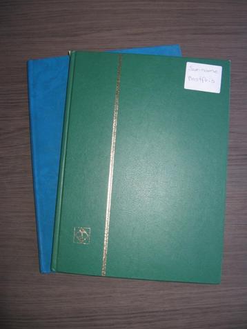 Suriname. 2 Stockboeken vol met zegels en blokken. Postfris. beschikbaar voor biedingen