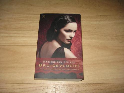 Marieke van der Pol - Bruidsvlucht, Boeken, Romans, Gelezen, Ophalen of Verzenden