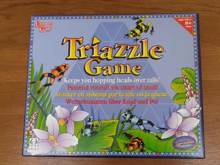 Triazzle ( bordspel), Hobby en Vrije tijd, Gezelschapsspellen | Bordspellen, Zo goed als nieuw, Een of twee spelers, Drie of vier spelers