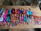 Barbies schoentjes kleding, Kinderen en Baby's, Speelgoed | Poppen, Ophalen of Verzenden, Zo goed als nieuw, Barbie