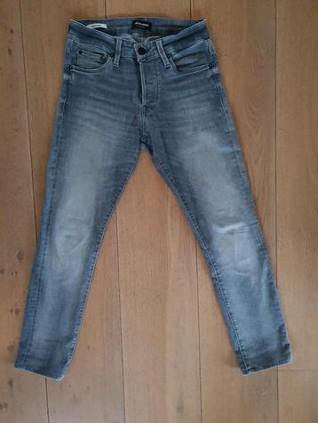 Grijze jeans van Jack&Jones maat 28/30, model slim/Glenn beschikbaar voor biedingen