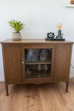Vintage dressoir van eikenhout, Huis en Inrichting, Ophalen, Eikenhout, 50 tot 100 cm, Zo goed als nieuw