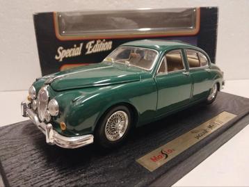 Jaguar MKII saloon donker groen 1959 Maisto metal 1:18 KRD beschikbaar voor biedingen
