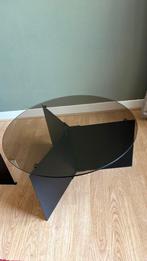 Twee Bijzettafels bruin rookglas, Minder dan 55 cm, Rond, Ophalen, 45 tot 60 cm