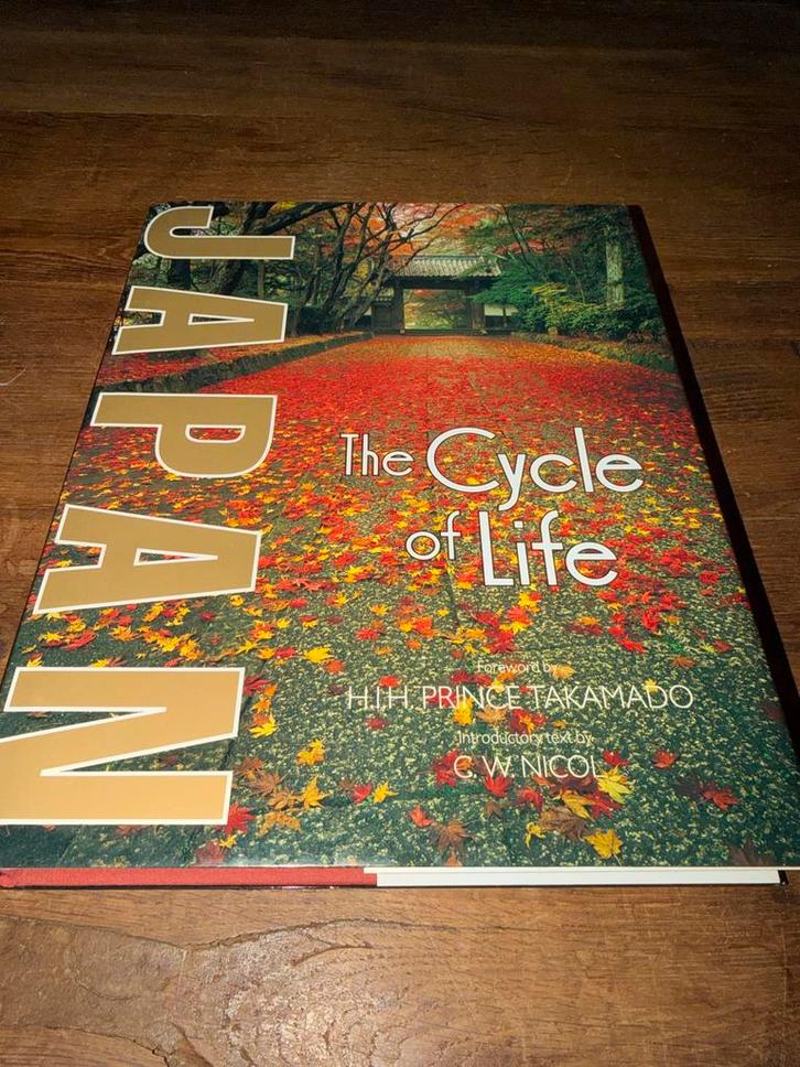 Japan: The Cycle of Life - Prachtig Fotoboek, Boeken, Reisgidsen, Zo goed als nieuw, Reisgids of -boek, Azië, Overige merken, Ophalen of Verzenden