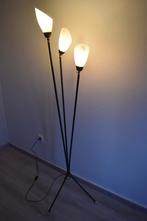 Vintage sprietlamp – jaren ’50 – met schelpkappen, Ophalen