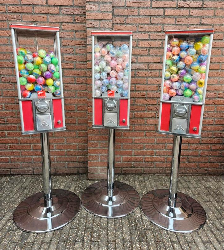 FIFTIES SIXTIES BEAVER CAPSULE /  KAUWGOMBALLEN AUTOMATEN, Verzamelen, Automaten | Overige, Zo goed als nieuw, Ophalen