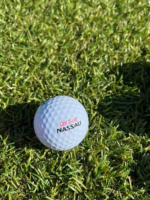 Nassau QX Soft golfbal :  24 stuks AAAA kwaliteit, Sport en Fitness, Golf, Zo goed als nieuw, Bal(len), Ophalen of Verzenden