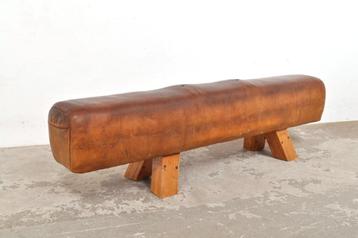 Vintage turnpaard lederen paard zitbank bank decoratief beschikbaar voor biedingen