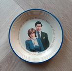Vintage herdenkingsbord Charles en Diana, Verzamelen, Koninklijk Huis en Royalty, Ophalen of Verzenden, Zo goed als nieuw, Buitenland