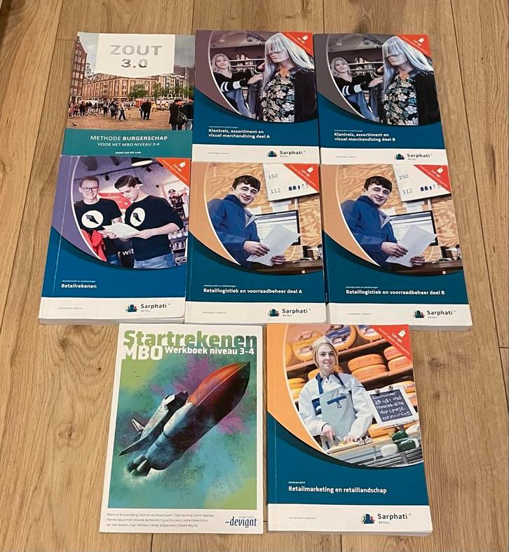 MBO Schoolboeken Retailspecialist niveau 3/4, Boeken, Schoolboeken, Zo goed als nieuw, Economie, Overige niveaus, Ophalen of Verzenden