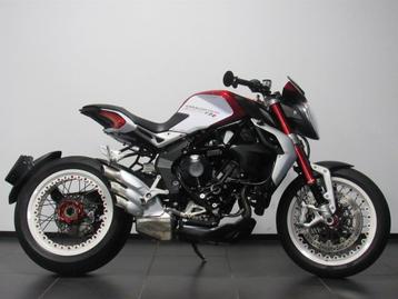 MV Agusta DRAGSTER 800 RR (bj 2016) beschikbaar voor biedingen