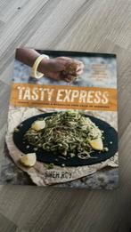 Sneh Roy - Tasty Express, Ophalen of Verzenden, Zo goed als nieuw, Sneh Roy