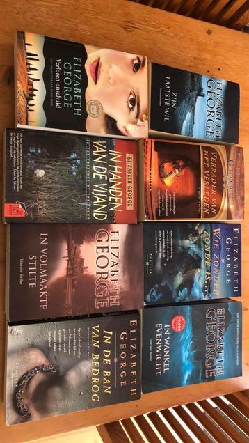 8 thrillers van Elizabeth George beschikbaar voor biedingen