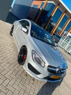 Mercedes CLA-Klasse 200 1.6 115KW 7G-DCT (aut) 2014 AMG pack, Auto's, 715 kg, Origineel Nederlands, Te koop, Zilver of Grijs