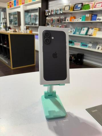 Apple IPhone 16 Black 128 GB NIEUW SEALED IN DOOS! beschikbaar voor biedingen