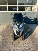 Mp3 500 met akrapovic uitlaat, Motoren, 2 cilinders, Sport, Particulier, 12 t/m 35 kW