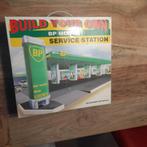 Model tankstation BP 1/64 (Matchbox-Hotweels etc) jaren '90., Ophalen of Verzenden, Zo goed als nieuw, Overige typen