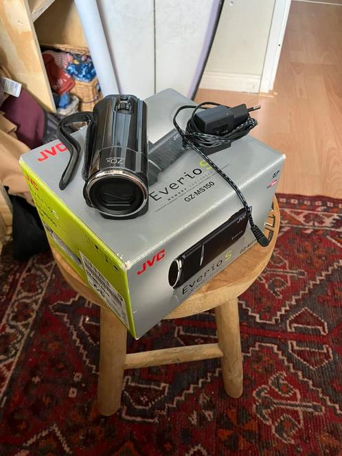 JVC GZ-MS150, Audio, Tv en Foto, Videocamera's Digitaal, Zo goed als nieuw, Geheugenkaart, JVC, 20x of meer, Ophalen of Verzenden