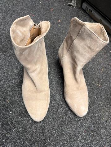 Suede enkel laarzen maat 36 beschikbaar voor biedingen