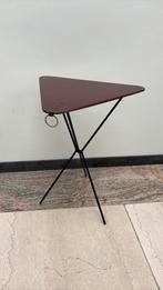 Vintage design tafeltje 1950, Huis en Inrichting, Tafels | Bijzettafels, Minder dan 45 cm, Minder dan 55 cm, Gebruikt, Ophalen of Verzenden