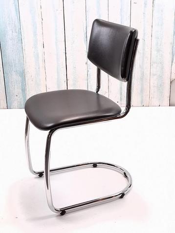 6 Vintage Gispen eetkamerstoelen met buisframe beschikbaar voor biedingen