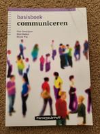 Basisboek Communiceren, Ophalen of Verzenden, Zo goed als nieuw