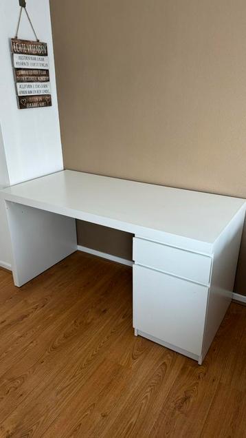 Ikea Bureau Wit MALM 140x65 cm