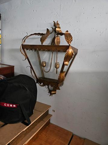 Bronzen Wandlamp met Bladmotief regency stijl beschikbaar voor biedingen