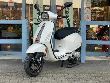 SPRINT S 50 4T I-GET Bianco Innocente 45KM 2025 0km beschikbaar voor biedingen