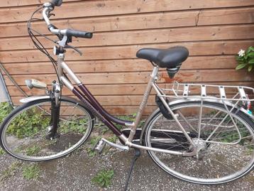 Mooie MultiCycle damesfiets 28 inch beschikbaar voor biedingen