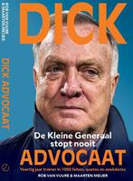 Dick Advocaat de kleine generaal stopt NOOIT, Ophalen of Verzenden, Zo goed als nieuw, Balsport