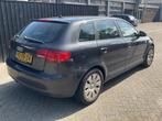 Audi A3 Sportback 1.6 FSI Ambition Airco Cruise Zie opmerkin, Auto's, Audi, Voorwielaandrijving, 65 €/maand, 15 km/l, Gebruikt