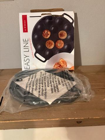 Poffertjespan gietijzer Easy Line - Nieuw in doos! beschikbaar voor biedingen