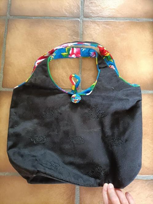 Aparte stoffen tas uit Mexico. Zwarte buitenzijde, Sieraden, Tassen en Uiterlijk, Tassen | Damestassen, Zwart, Ophalen of Verzenden