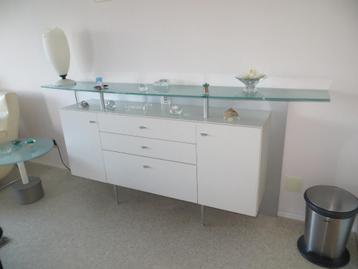 Wit/Grijs Dressoir - Apart Design beschikbaar voor biedingen
