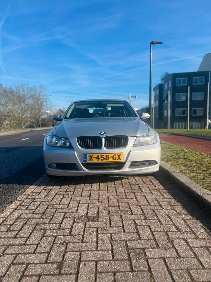 BMW 3-Serie 2.0 I 320 2007 Grijs, Auto's, BMW, Particulier, 3-Serie, Airbags, Airconditioning, Centrale vergrendeling, Climate control