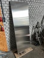 Nieuwe Rvs Design radiator 61 x 180 merk Isan, Radiator, Minder dan 60 cm, Ophalen of Verzenden, 80 cm of meer